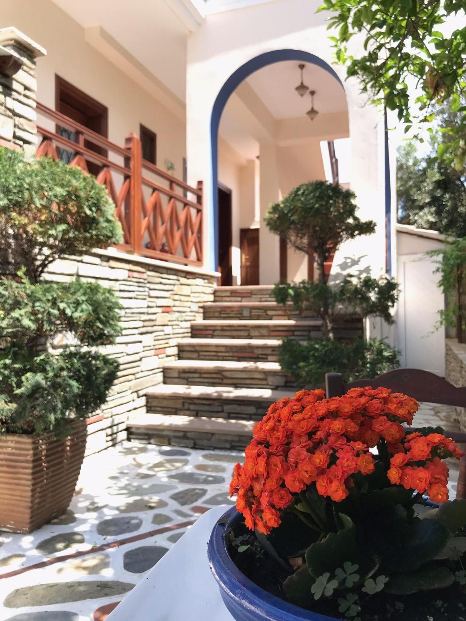Hotel Niriides Amoliani Zewnętrze zdjęcie