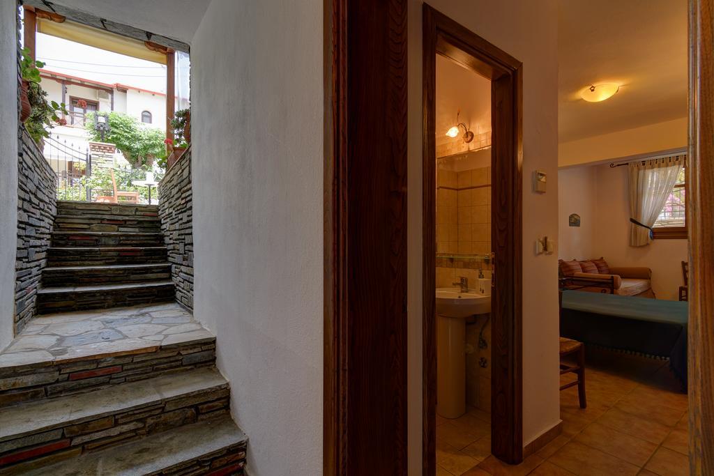 Hotel Niriides Amoliani Zewnętrze zdjęcie